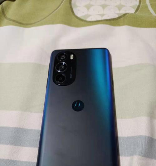 Moto手机拍照表现如何？（探索Moto手机摄影特点与拍摄技巧）