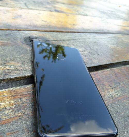 360手机测评（360手机性能、外观、拍照等方面的综合评测）