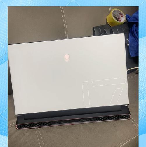 外星人13R3续航能力揭秘（电竞本的续航表现如何？外星人13R3能满足你的需求吗？）