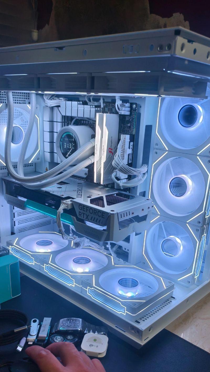 手把手教你安装台式电脑主机系统（详细步骤图解，让你轻松搞定安装）